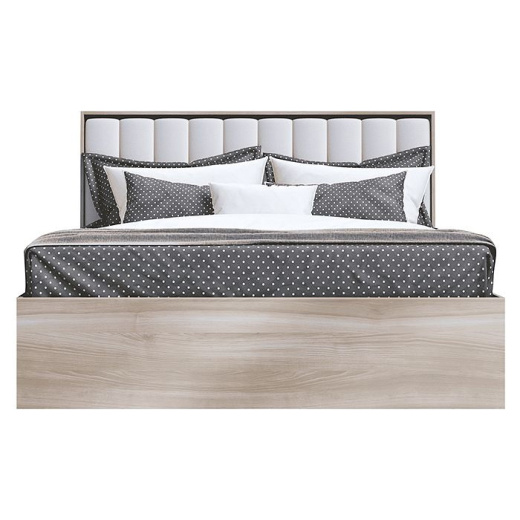 Кровать из натурального дерева Кровать из натурального дерева